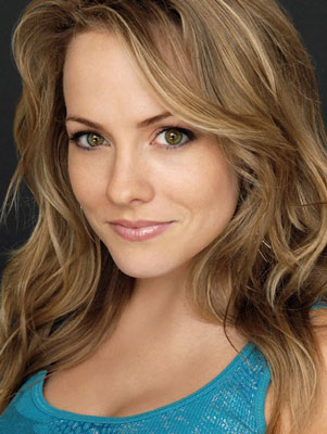 Kelly stables hot
