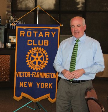 EAST VIEW MALL GM PRESENTS TO OUR CLUB