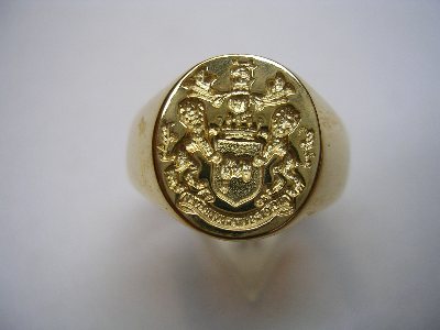www.bickertonjewellery.com - Design your own Family Crest Ring