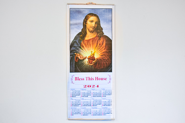 2024 Scroll Sacred Heart of Jesus Calendar.