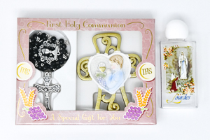 Gift Set for a Girl's Communion.